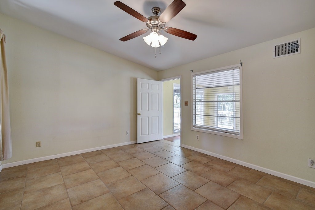435 Plainview Road , Wimberley, TX, 78676 | 1396518 | Realty Texas LLC