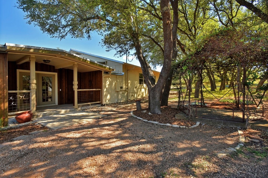 435 Plainview Road , Wimberley, TX, 78676 | 1396518 | Realty Texas LLC