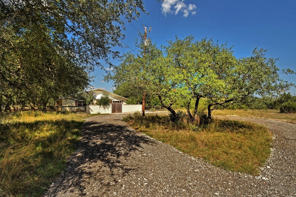 435 Plainview Road , Wimberley, TX, 78676 | 1396518 | Realty Texas LLC