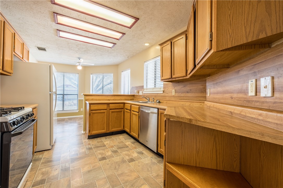 2013 Zephyr Lane , Round Rock, TX, 78664 | 2684416 | Realty Texas LLC