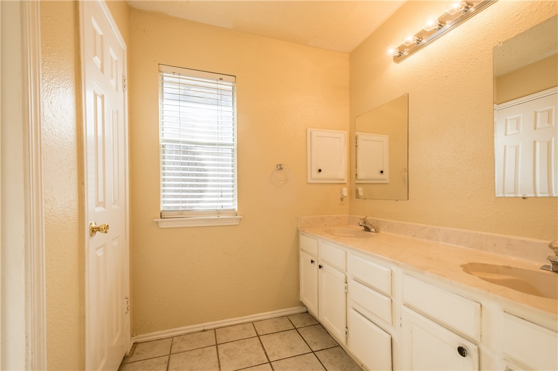 2013 Zephyr Lane , Round Rock, TX, 78664 | 2684416 | Realty Texas LLC
