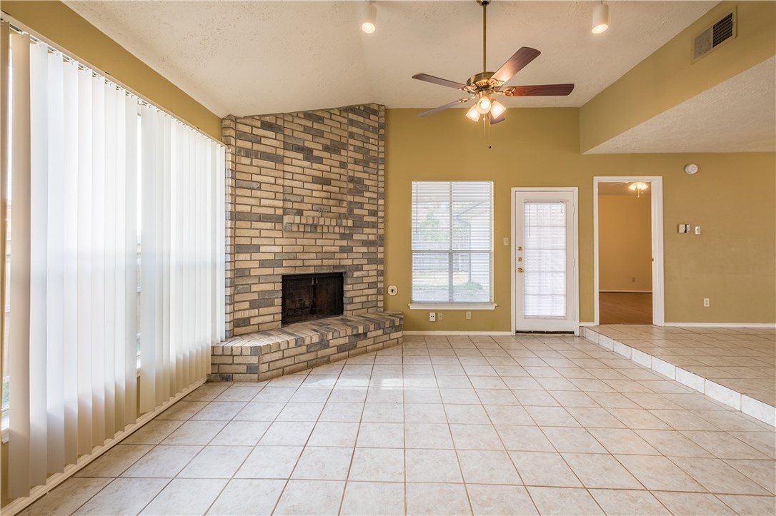 2013 Zephyr Lane , Round Rock, TX, 78664 | 2684416 | Realty Texas LLC