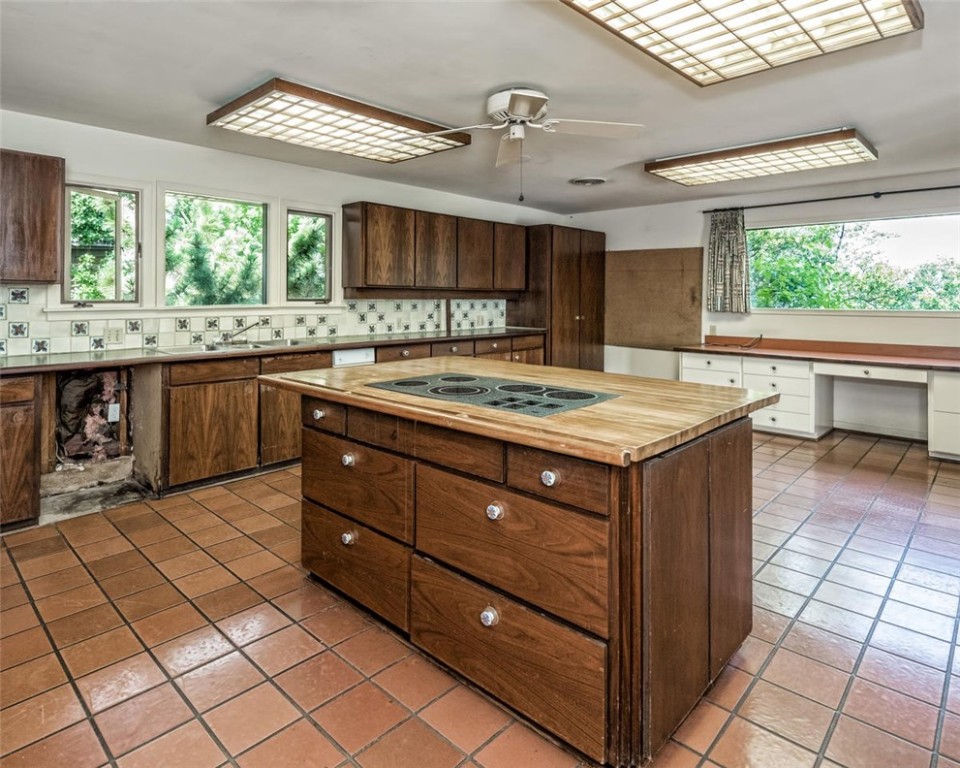 3531 North Ridge Drive , Waco, TX, 76710 | 180172 | Realty Texas LLC