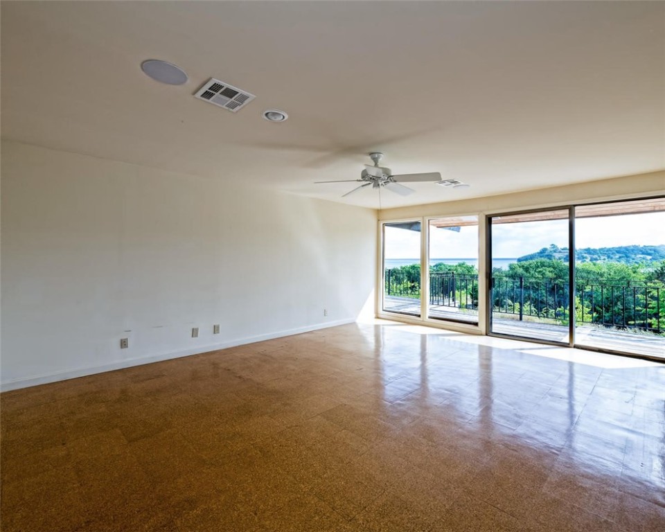 3531 North Ridge Drive , Waco, TX, 76710 | 180172 | Realty Texas LLC