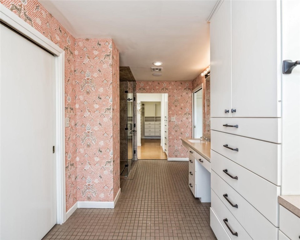 3531 North Ridge Drive , Waco, TX, 76710 | 180172 | Realty Texas LLC
