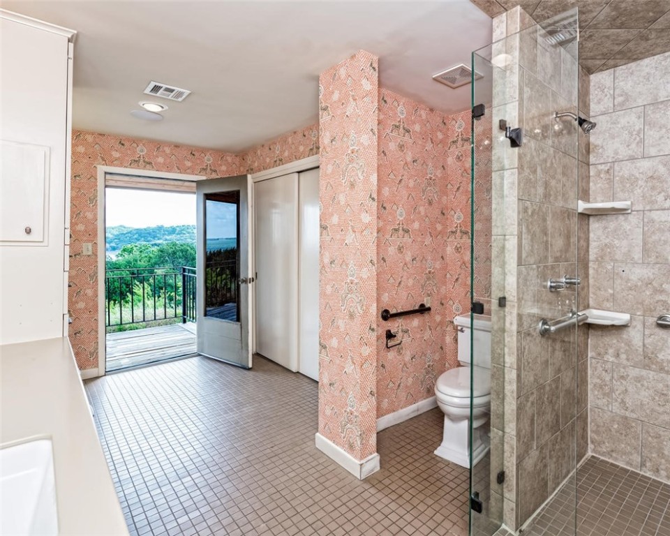 3531 North Ridge Drive , Waco, TX, 76710 | 180172 | Realty Texas LLC