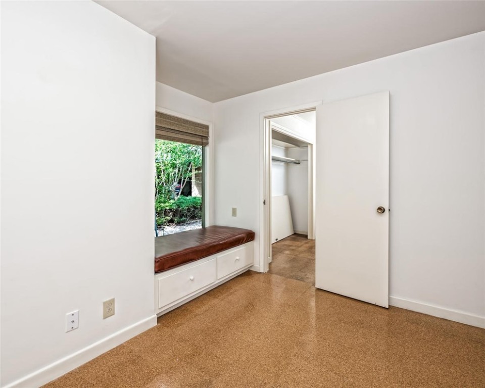 3531 North Ridge Drive , Waco, TX, 76710 | 180172 | Realty Texas LLC