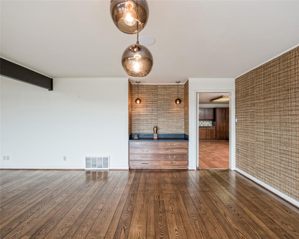 3531 North Ridge Drive , Waco, TX, 76710 | 180172 | Realty Texas LLC