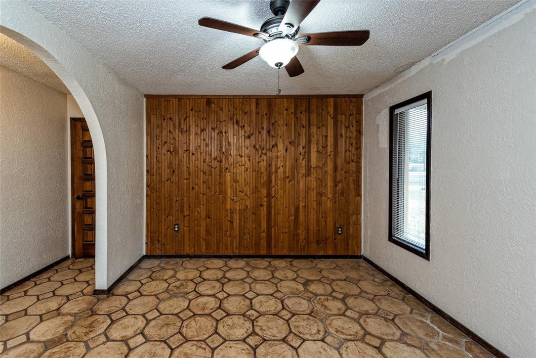 300 SE Baker Lane , Robinson, TX, 76706 | 182069 | Realty Texas LLC