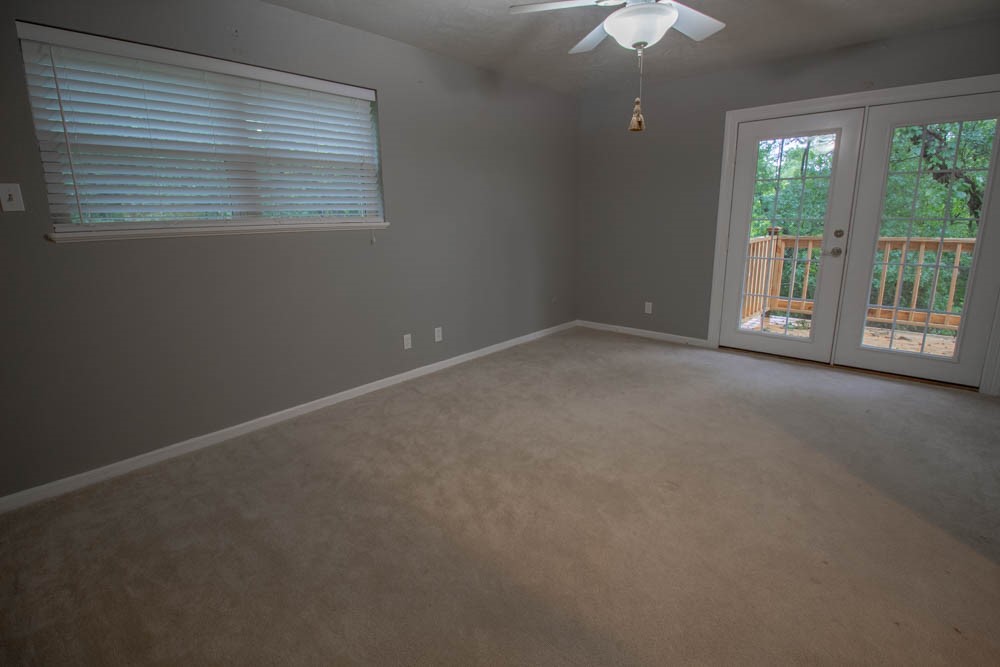 700 White Oak Drive , Woodway, TX, 76712 | 185131 | Realty Texas LLC