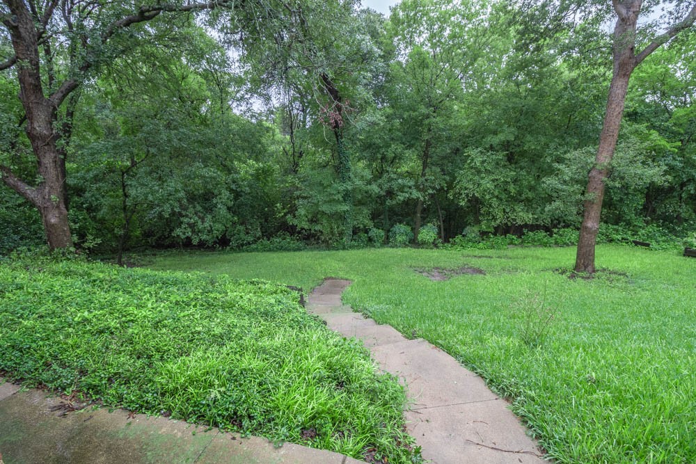 700 White Oak Drive , Woodway, TX, 76712 | 185131 | Realty Texas LLC