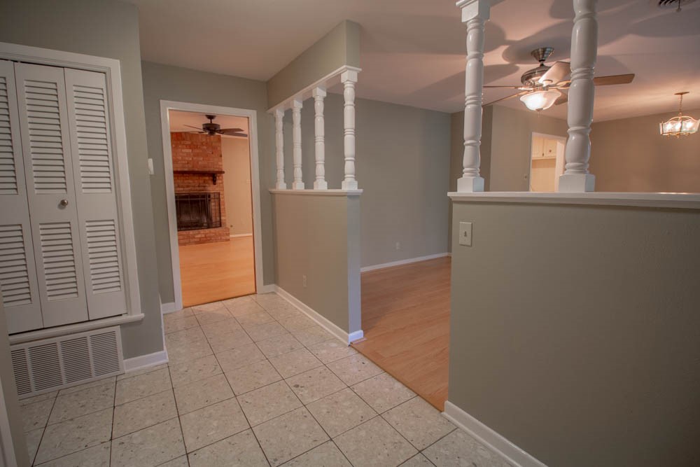 700 White Oak Drive , Woodway, TX, 76712 | 185131 | Realty Texas LLC