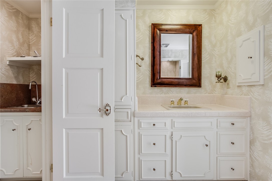 5818 Mount Rockwood Circle , Waco, TX, 76710 | 186785 | Realty Texas LLC