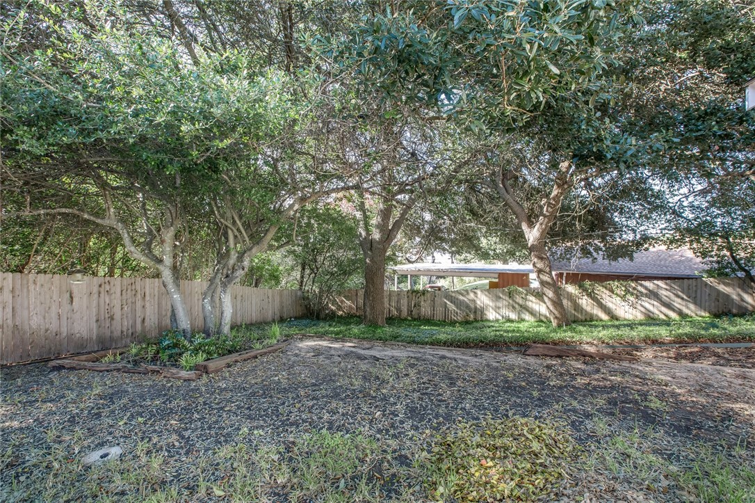 5818 Mount Rockwood Circle , Waco, TX, 76710 | 186785 | Realty Texas LLC