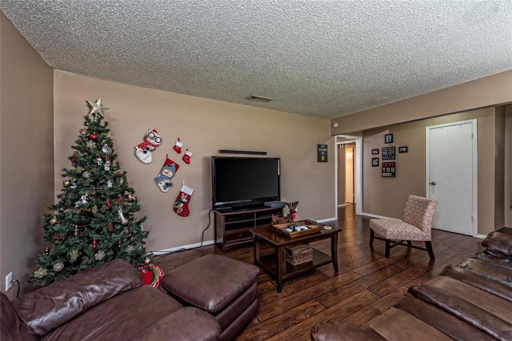 5012 Lakemoor Drive , Waco, TX, 76710 | 186949 | Realty Texas LLC