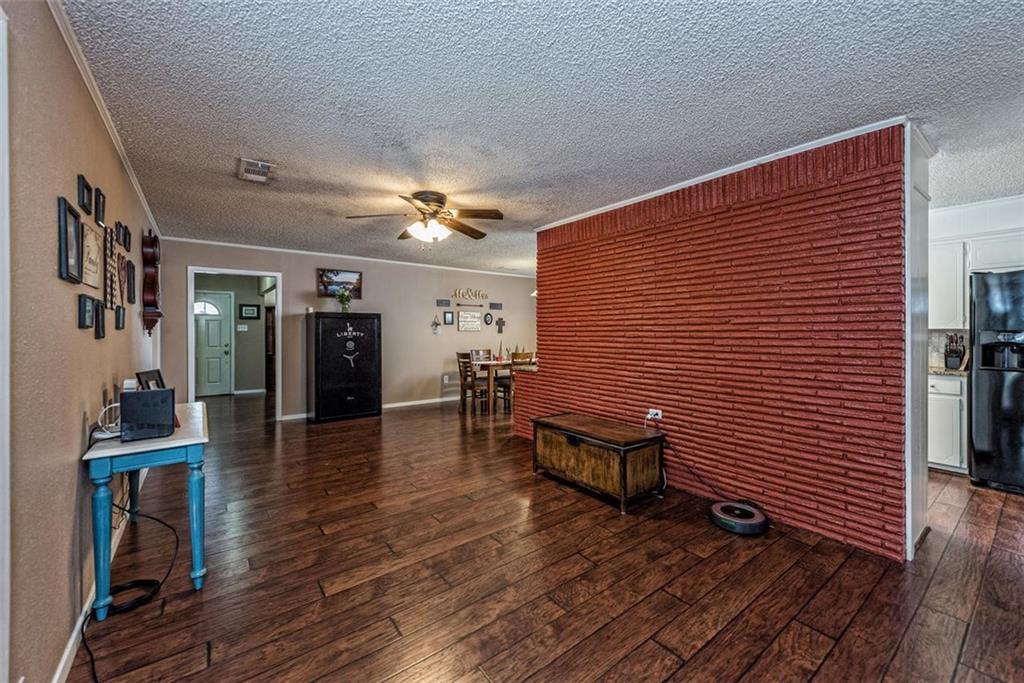 5012 Lakemoor Drive , Waco, TX, 76710 | 186949 | Realty Texas LLC