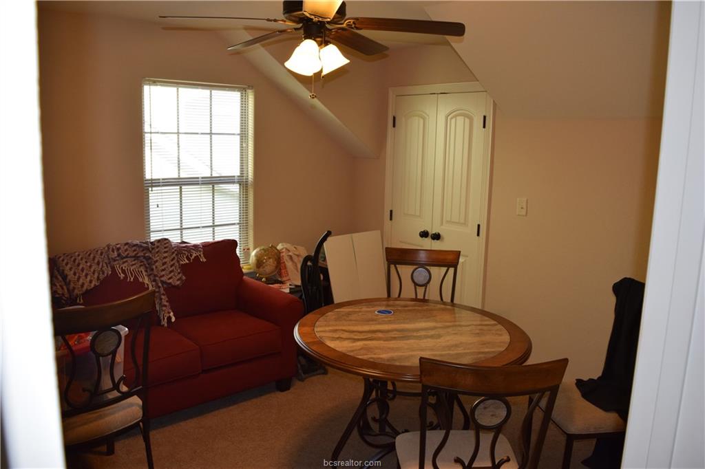 823 Dominik Drive , College Station, TX, 77840 | 19000333 | Realty Texas LLC
