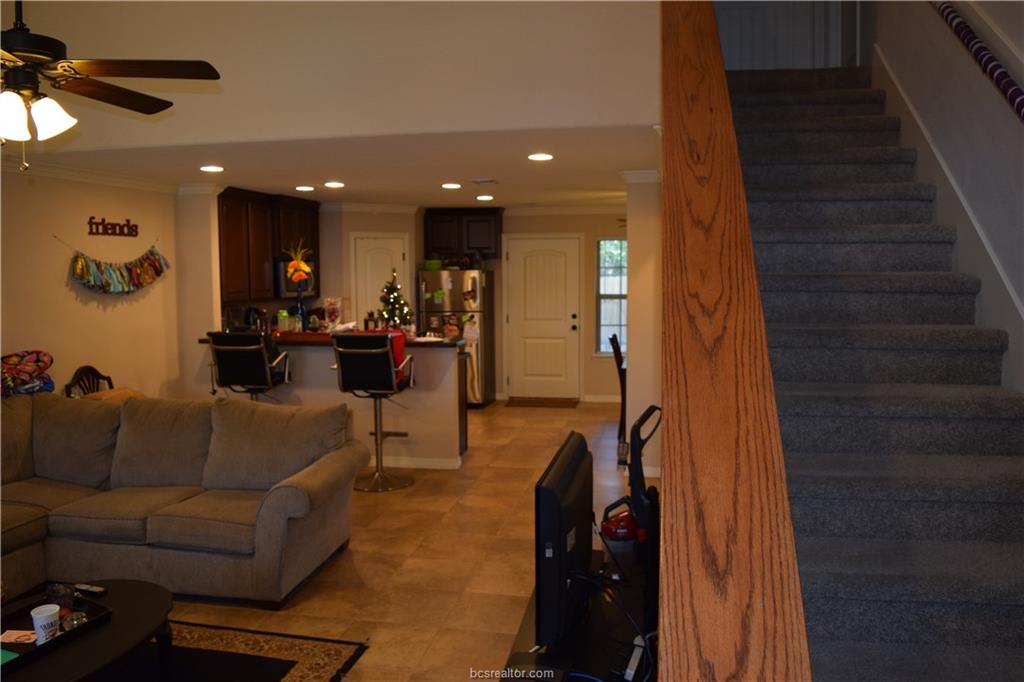 823 Dominik Drive , College Station, TX, 77840 | 19000333 | Realty Texas LLC