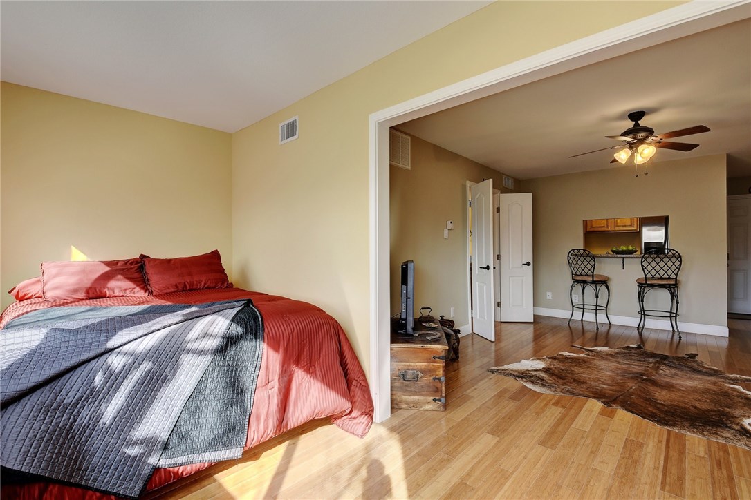 1700 Nueces Street 203 , Austin, TX, 78701 | 1187717 | Realty Texas LLC