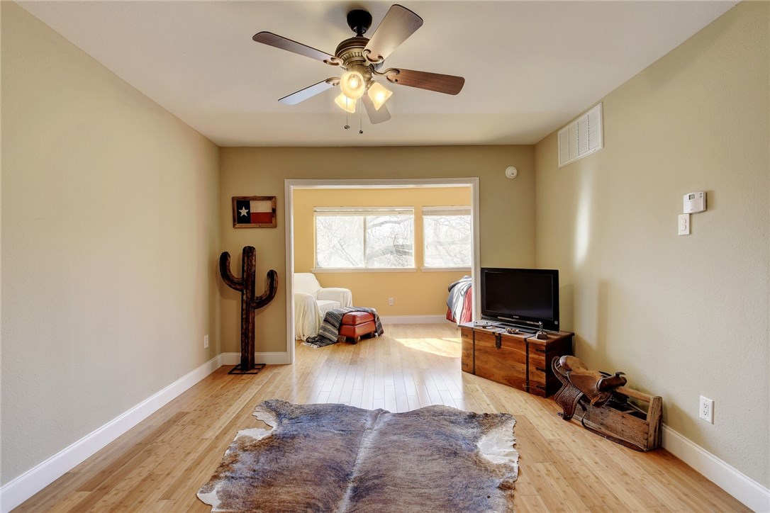 1700 Nueces Street 203 , Austin, TX, 78701 | 1187717 | Realty Texas LLC