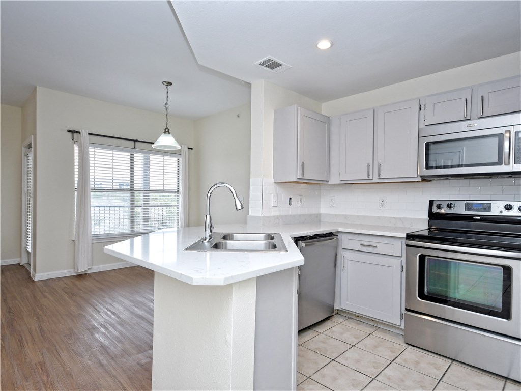 2320 Gracy Farms Lane 1312 , Austin, TX, 78758 | 8153858 | Realty Texas LLC