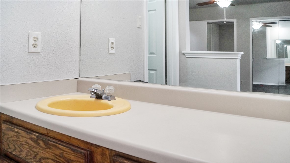 9613 Curlew Drive , Austin, TX, 78748 | 1090892 | Realty Texas LLC