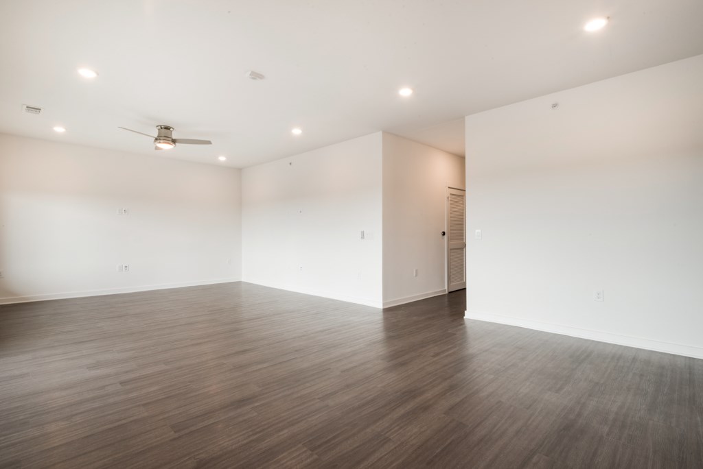 4361 S Congress Avenue 605 , Austin, TX, 78745 | 4982279 | Realty Texas LLC