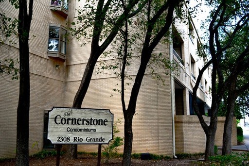 701 W 24th Street 206 , Austin, TX, 78705 | 4940494 | Realty Texas LLC