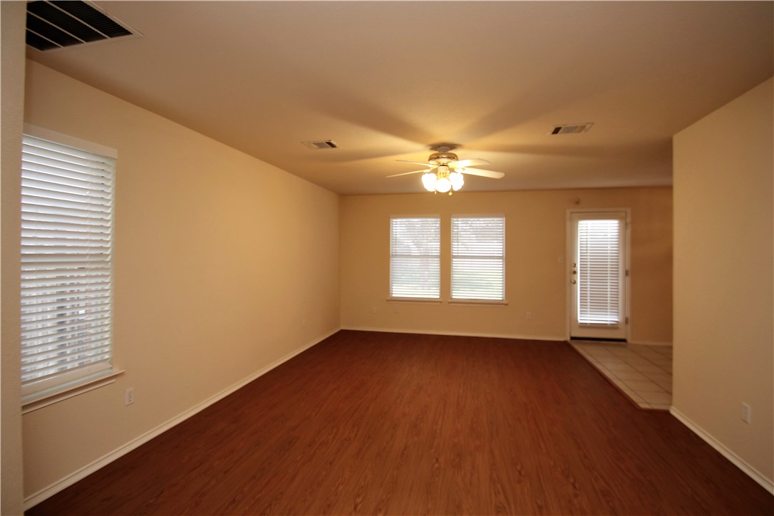 3304 Kissman Drive , Austin, TX, 78728 | 4276036 | Realty Texas LLC