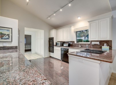 6203 HUDSON BEND Road , Austin, TX, 78734 | 6393920 | Realty Texas LLC