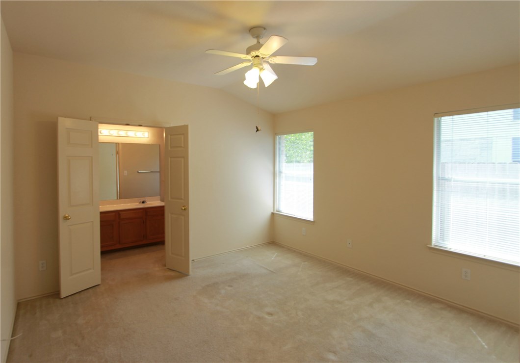 1000 Reynaldo Street , Cedar Park, TX, 78613 | 3503111 | Realty Texas LLC