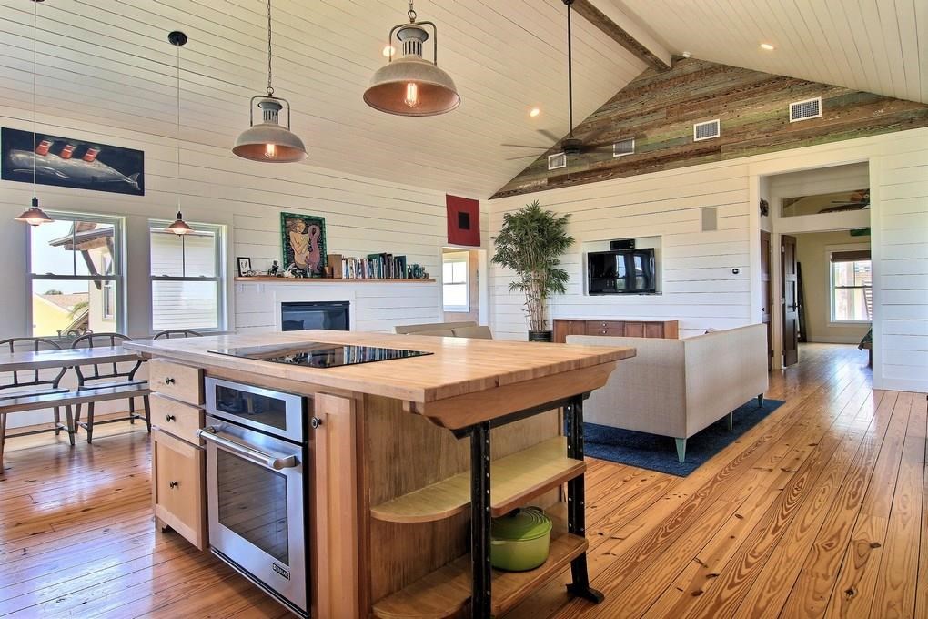 202 Paradise Pointe Drive , Port Aransas, TX, 78373 | 338949 | Realty Texas LLC