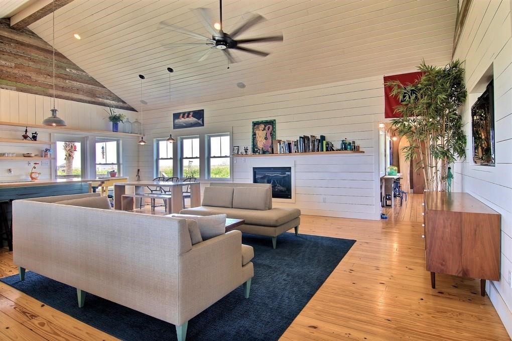 202 Paradise Pointe Drive , Port Aransas, TX, 78373 | 338949 | Realty Texas LLC