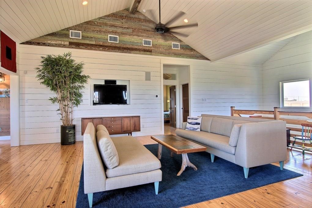 202 Paradise Pointe Drive , Port Aransas, TX, 78373 | 338949 | Realty Texas LLC