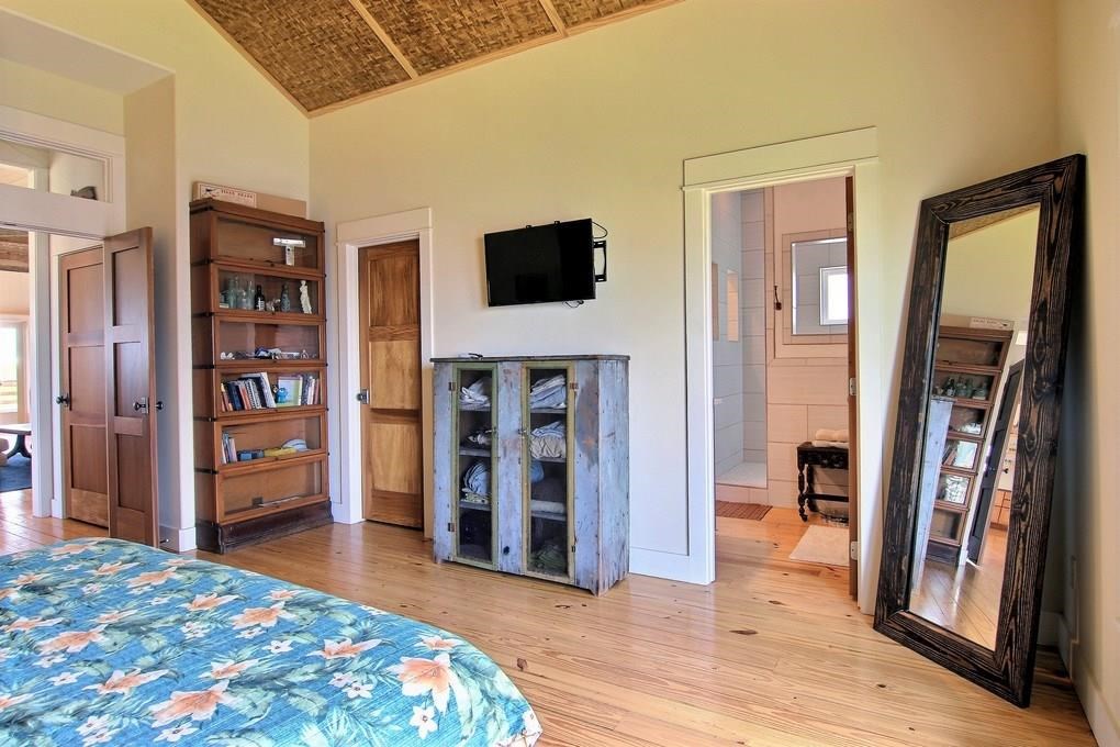 202 Paradise Pointe Drive , Port Aransas, TX, 78373 | 338949 | Realty Texas LLC