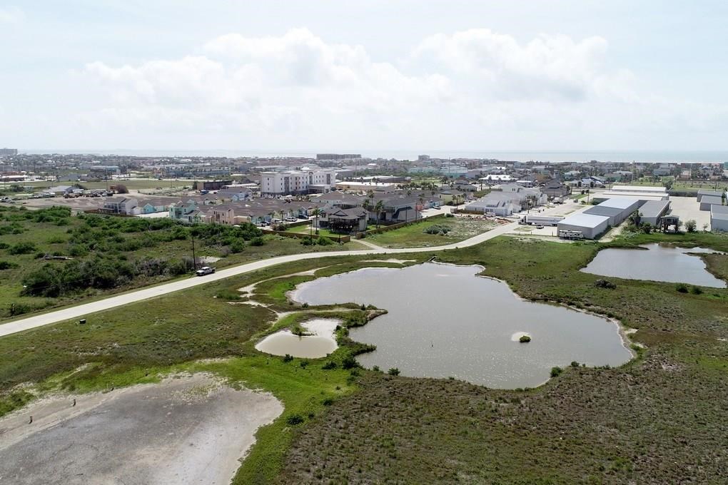 202 Paradise Pointe Drive , Port Aransas, TX, 78373 | 338949 | Realty Texas LLC
