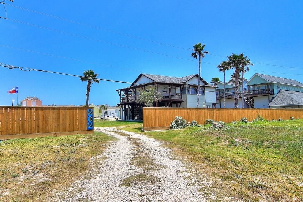 202 Paradise Pointe Drive , Port Aransas, TX, 78373 | 338949 | Realty Texas LLC