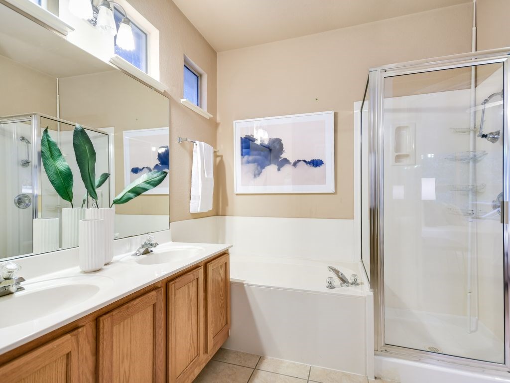 411 W St Elmo Road 19 , Austin, TX, 78745 | 7025227 | Realty Texas LLC