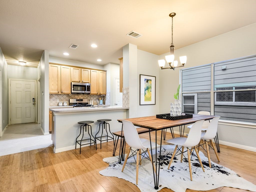 411 W St Elmo Road 19 , Austin, TX, 78745 | 7025227 | Realty Texas LLC