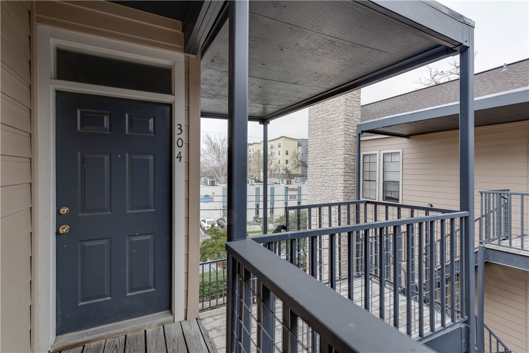 711 W 21st Street 304 , Austin, TX, 78705 | 4539922 | Realty Texas LLC