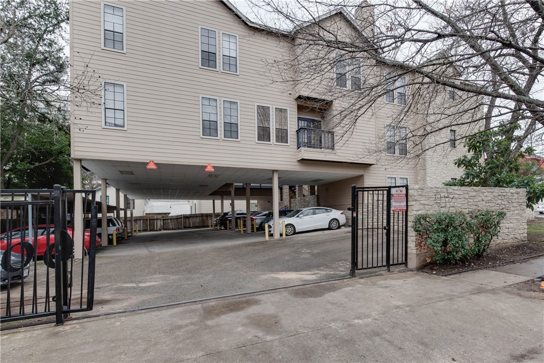 711 W 21st Street 304 , Austin, TX, 78705 | 4539922 | Realty Texas LLC