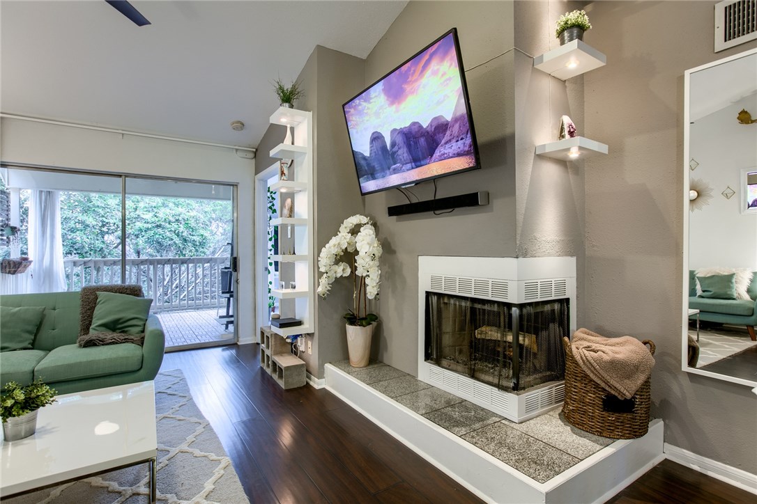 2450 Wickersham Lane P1606 , Austin, TX, 78741 | 7368533 | Realty Texas LLC
