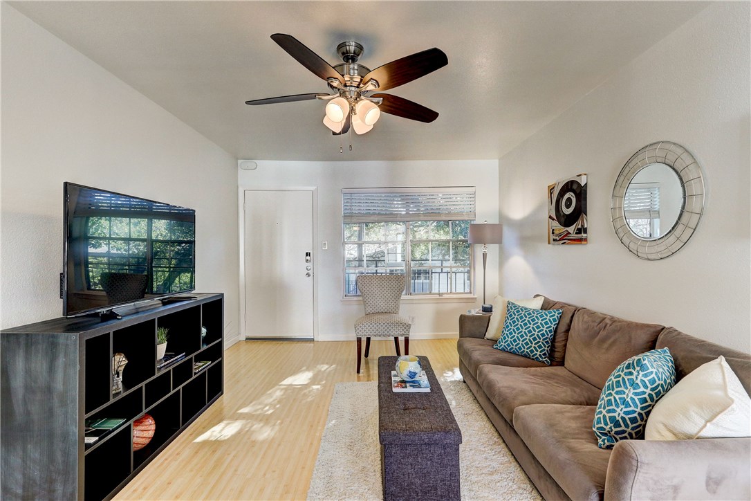 300 Crockett Street 308 , Austin, TX, 78704 | 7866775 | Realty Texas LLC