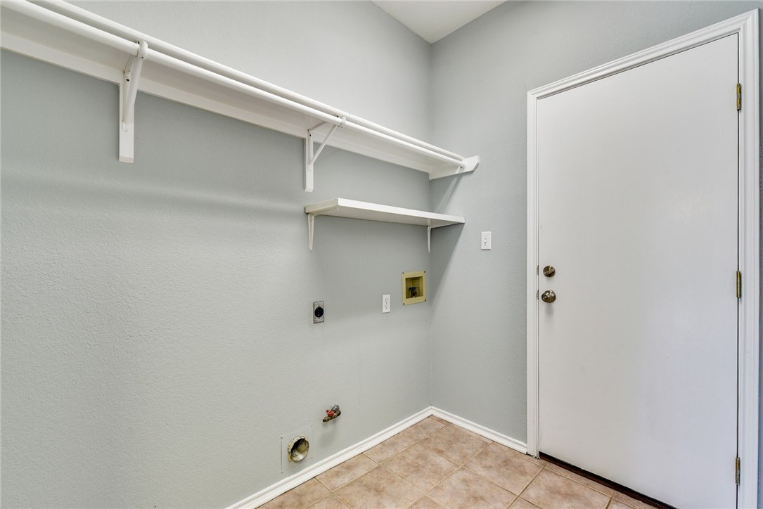12715 Yearling Cove , Austin, TX, 78727 | 5894340 | Realty Texas LLC
