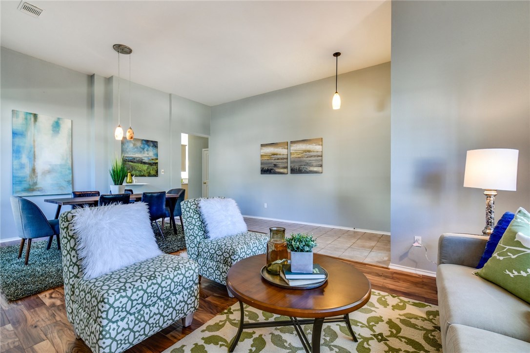 12715 Yearling Cove , Austin, TX, 78727 | 5894340 | Realty Texas LLC