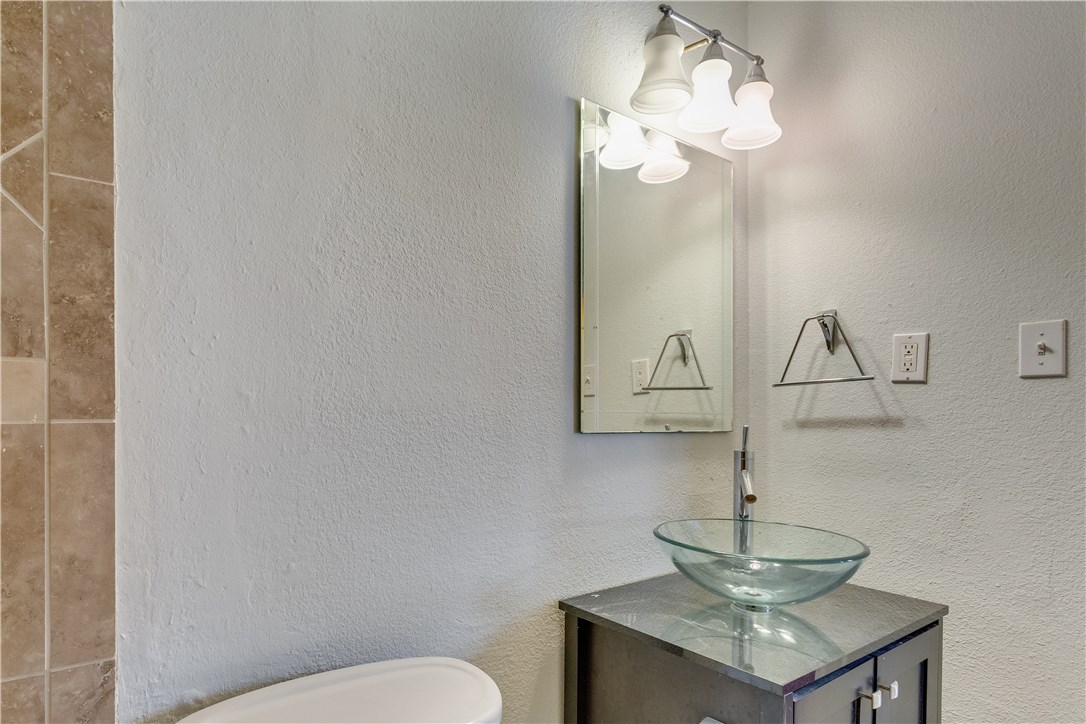 2020 S Congress Avenue 1215 , Austin, TX, 78704 | 7148834 | Realty Texas LLC