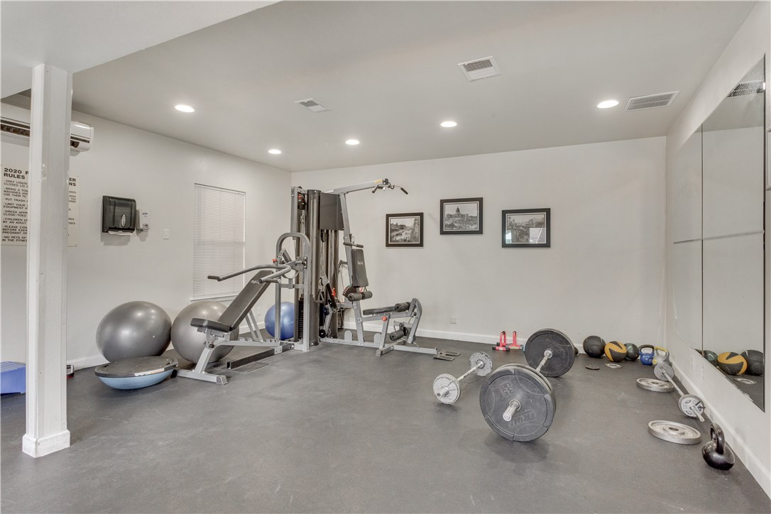 2020 S Congress Avenue 1215 , Austin, TX, 78704 | 7148834 | Realty Texas LLC