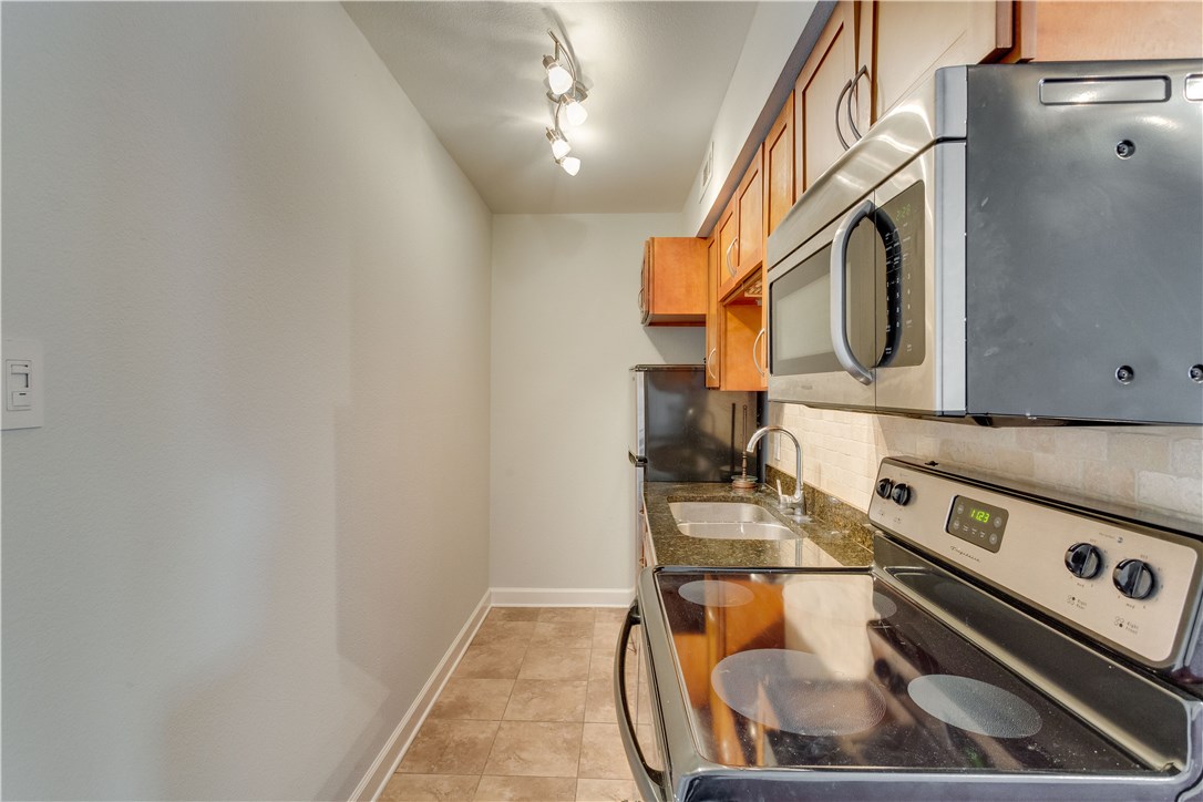 2020 S Congress Avenue 1215 , Austin, TX, 78704 | 7148834 | Realty Texas LLC
