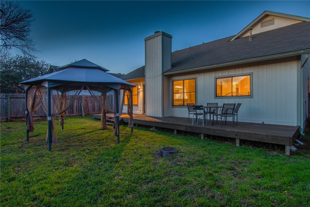 4609 San Simeon Drive , Austin, TX, 78749 | 9833139 | Realty Texas LLC