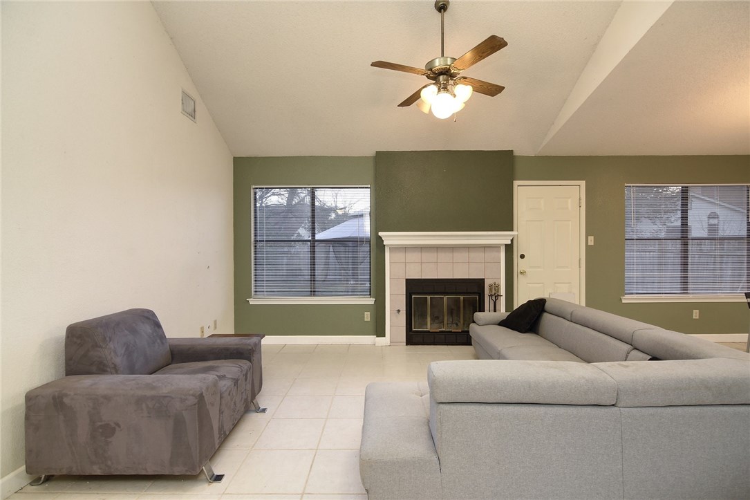 4609 San Simeon Drive , Austin, TX, 78749 | 9833139 | Realty Texas LLC